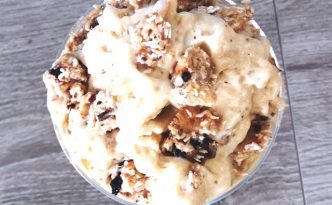 Reseptejä ja treenejä: maidoton ja gluteeniton cookie dough -jäätelö