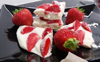 Reseptejä ja treenejä: Frozen yogurt riisiproteiinilla